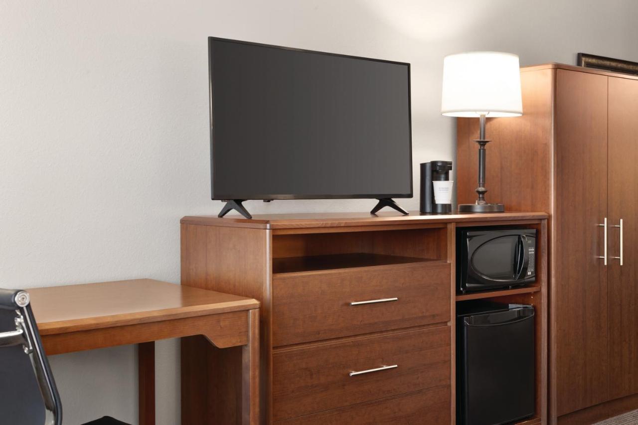 Americinn By Wyndham Sauk Centre Номер фото