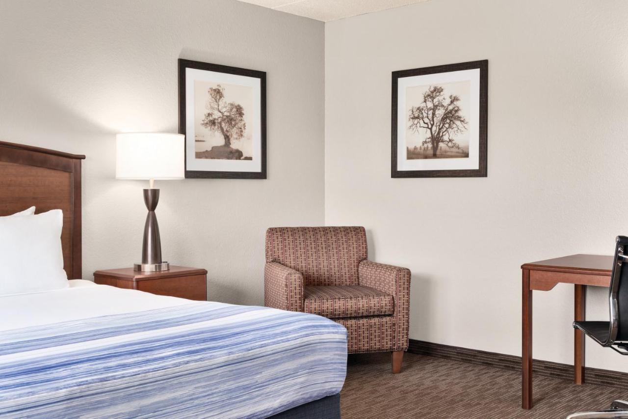 Americinn By Wyndham Sauk Centre Номер фото
