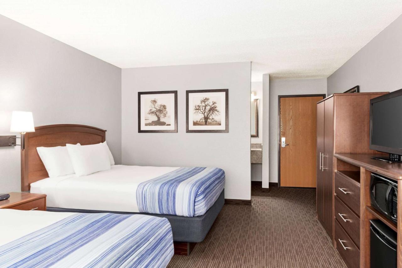 Americinn By Wyndham Sauk Centre Екстер'єр фото