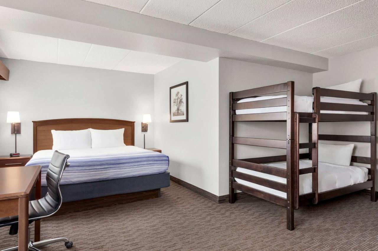 Americinn By Wyndham Sauk Centre Екстер'єр фото