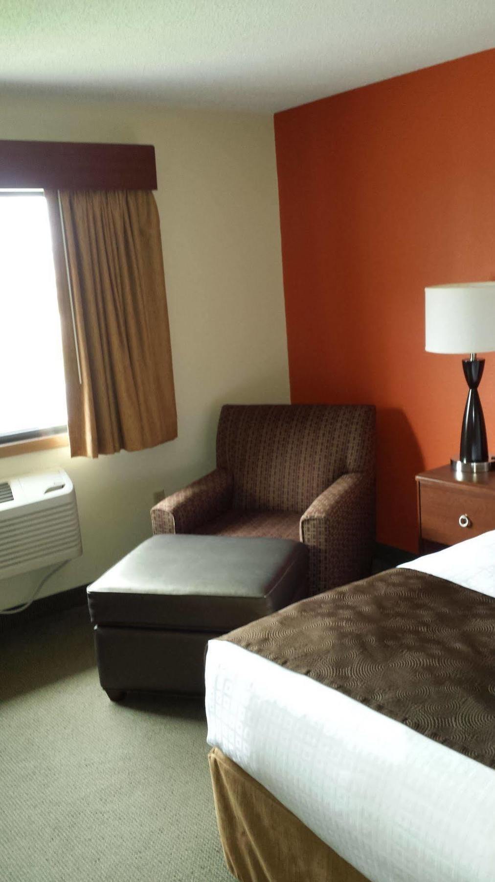 Americinn By Wyndham Sauk Centre Екстер'єр фото